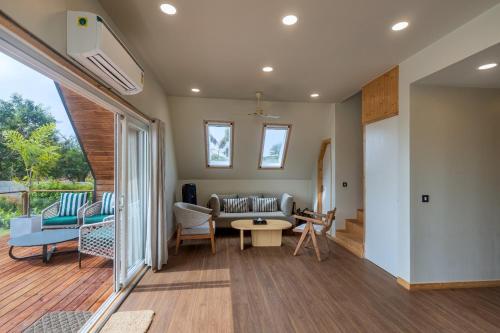 Palasa by Aer Studio Palasa by Aer Studio