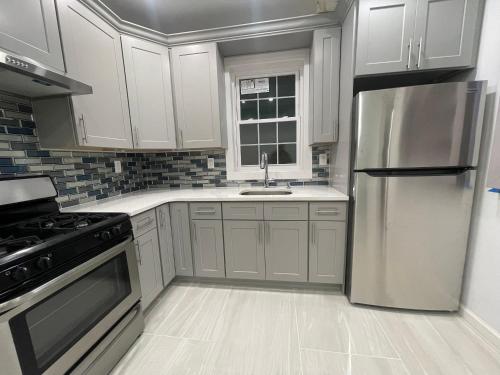 Kjøkken, Luxury Private room in Queens -30 min to Manhattan in Queens