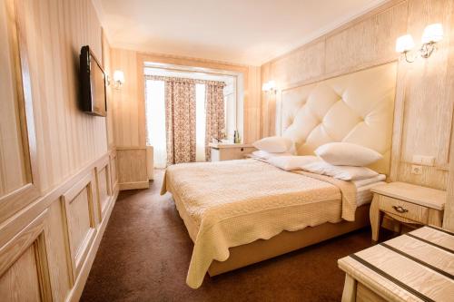 Bukovyna Hotel - image 9