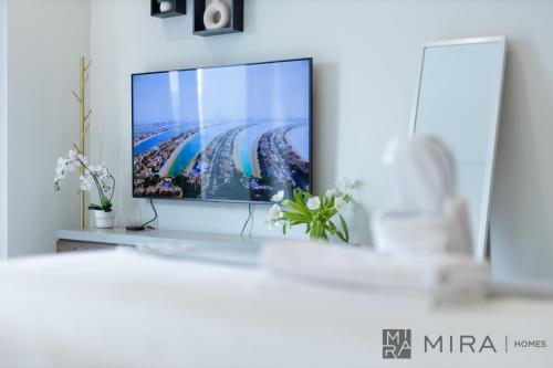 Mira Holiday Homes - newly and cosy studio with balcony in Business Bay, Dubai (photo 9)