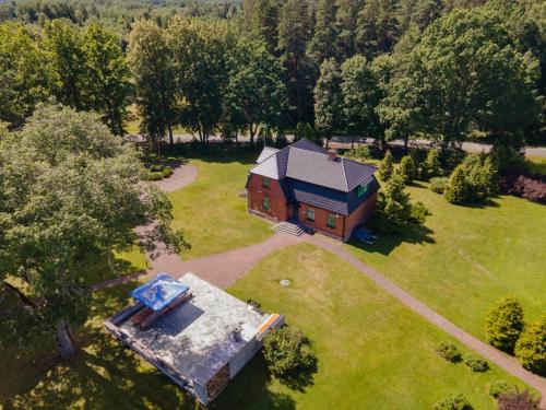 Lodja Jahimaja in Parnumaa