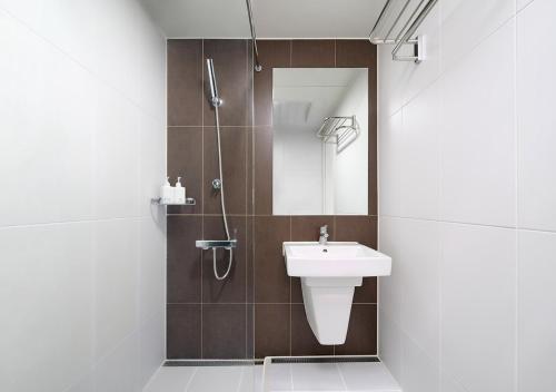 Hanwha Resort Sanjeong Lake Annecy