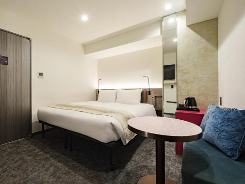 Double Room image 4