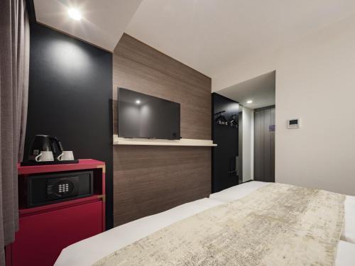 Twin Room image 2