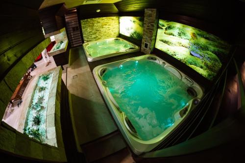 Hotel Relax & Resort Sovata – Sovata, WI