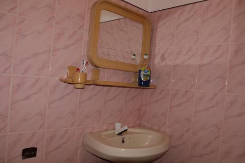 حمام, Ayubo Villa Ruby Room in جا-إيلا