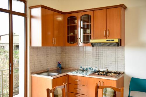Apartment with Sea View image 5
