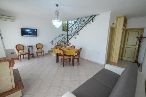 La casa di nonno Uccio