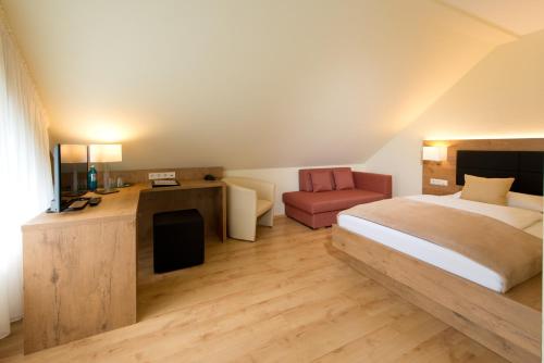 Spreewaldhotel Stephanshof 7.2km von Bersteland entfernt