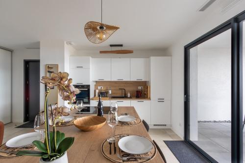 設施, Le Calypso B01 - Climatisé avec vue mer (Le Calypso B01 - Climatise avec vue mer) in 波爾蒂喬