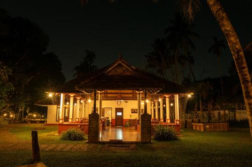 A szálláshely kívülről, Palmgrove Lake Resort in Alleppey