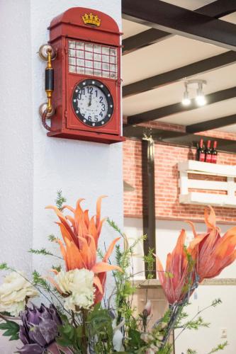 Apartamentos Sevilla Palace - image 8