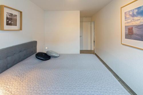 Apartment with Balcony image 10