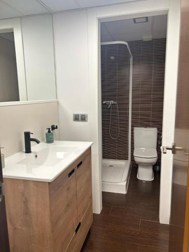 Apartamento parking y piscina incluido, Córdoba (fotografie 9)