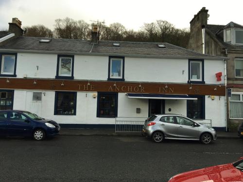 Ieeja, The Anchor Inn in Garelochhead