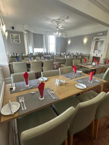 Restaurant, Clarence House Hotel in Tenby
