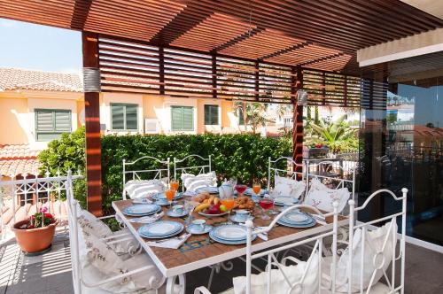 Sonnenland House for 12 by VillaGranCanaria
