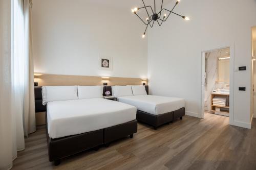 Globus Urban Hotel - image 6