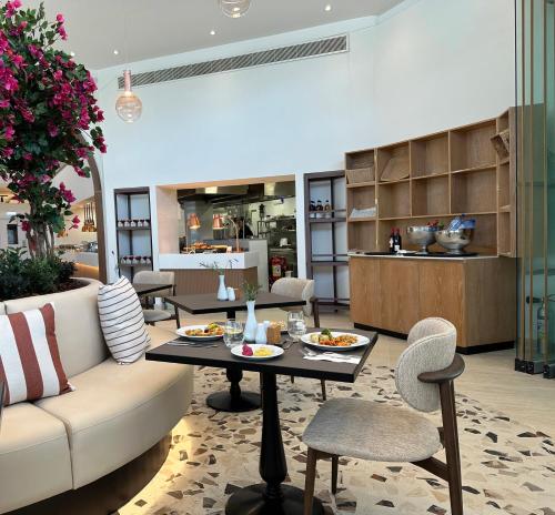 The King Jason Paphos - Designed for Adults - image 3