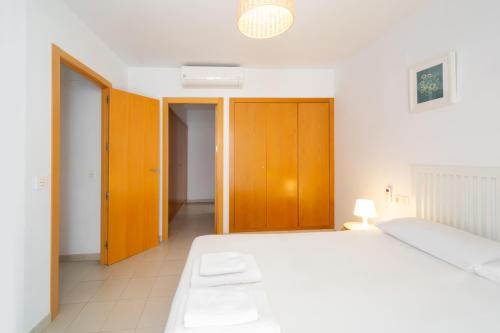 Hideout 26 - main image