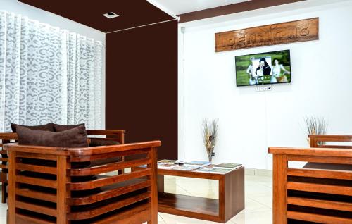 Спільний лаунж/ТБ зона, Hôtel Identicmg (Hotel Identicmg) in Sambava