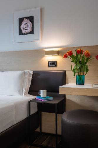 Globus Urban Hotel - image 12