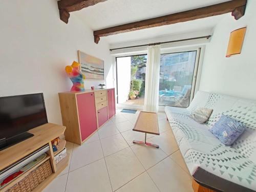 Appart 2 pièces 4 couchages PORT LEUCATE NATURISME PL010-1123