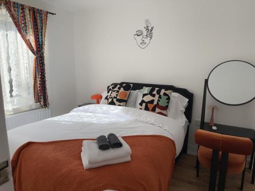 Stylish One Bedroom Apartment, Edinburgh (photo 7)