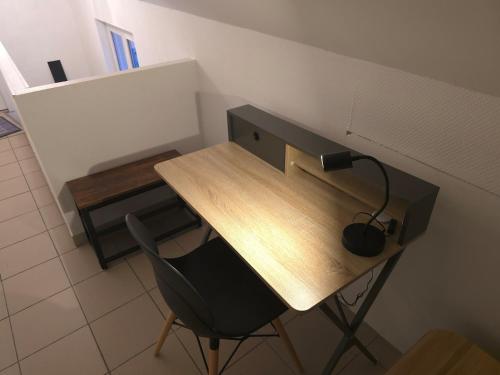 Зручності, Charmant appart T2 tout équipé (Charmant appart T2 tout equipe) in Монбель'яр