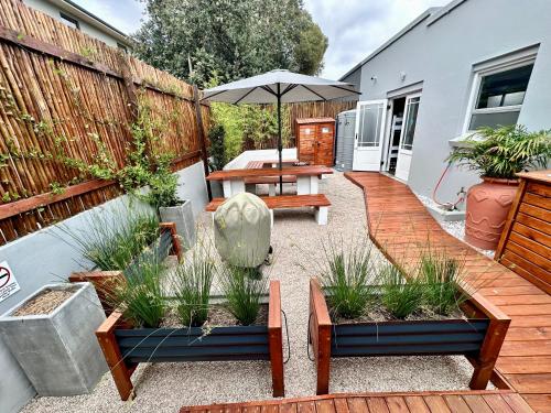 4 on Meerenbosch's Boma unit