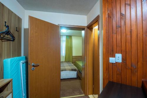 Ski Chalets at Pamporovo - an affordable village holiday for families or groups - image 3