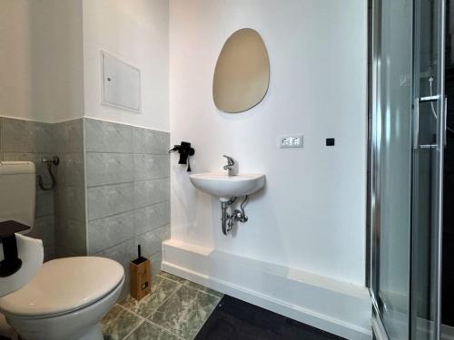 HolidayHome Apartments l Luxury Prvate Room in BER-Prenzlauer Berg, Berlin (photo 10)