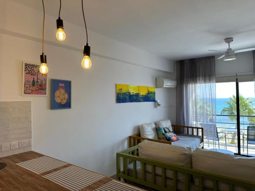 One-Bedroom Apartment with Sea View image 10