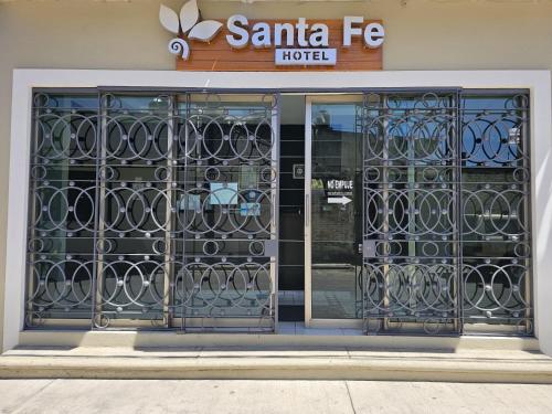 Hotel Santa Fe - 출입구