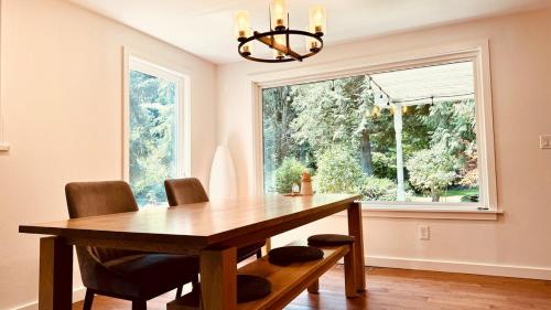 Joy House in Cottage Lake (WA)