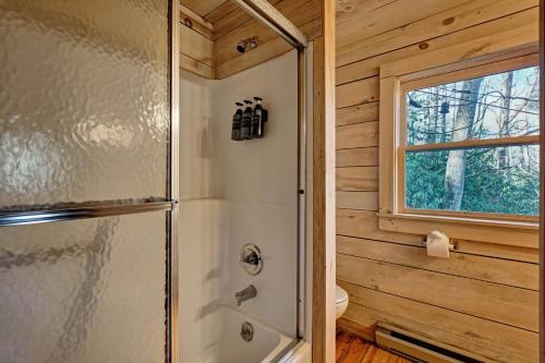 1930's Highlands Hideaway in ไฮแลนด์ (นอร์ทคาโรไลน่า)