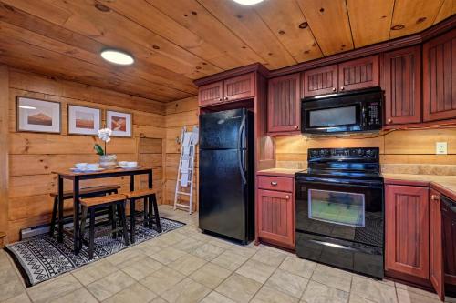 1930's Highlands Hideaway in ไฮแลนด์ (นอร์ทคาโรไลน่า)