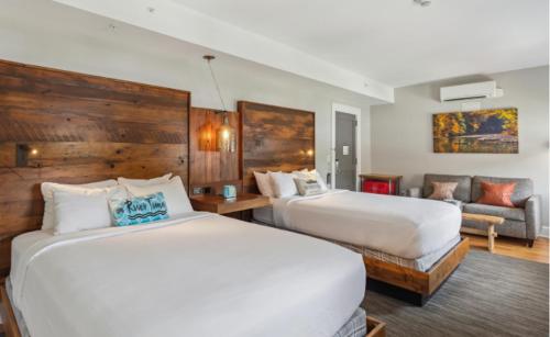 Western Front Hotel Room Type - Standard Queen Room