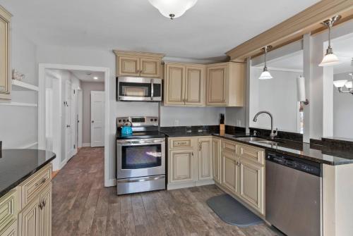 Charming Family Retreat MA, NH in 梅休因