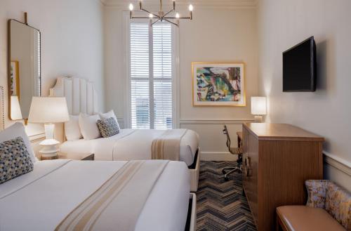 Double Room with Two Double Beds room in Hotel Provincial