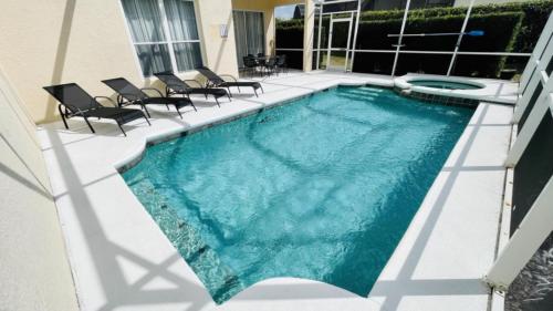 Superior Villa image 10