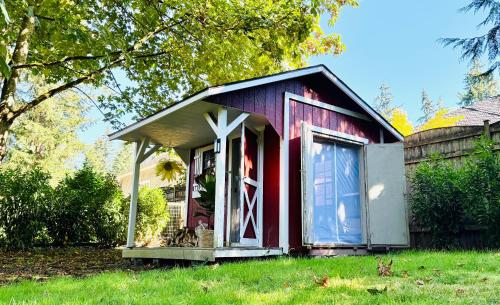 Joy House in Cottage Lake (WA)