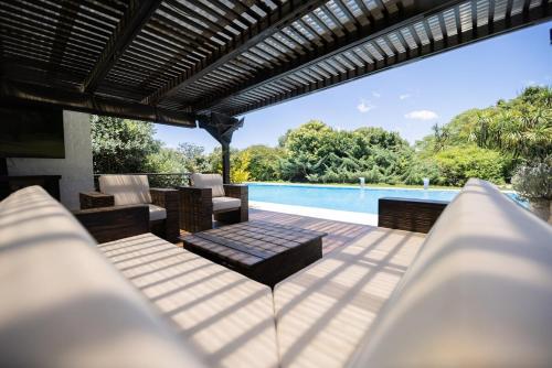 Los chakras in Laguna del Sauce