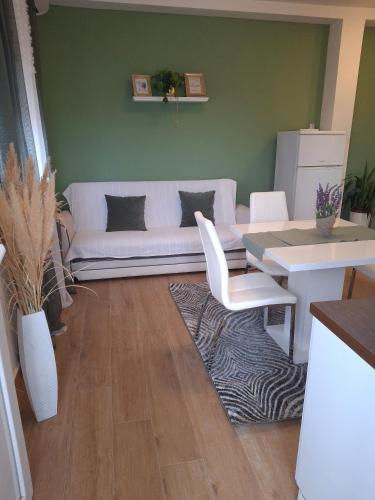 Apartment Pag 6412c - image 7