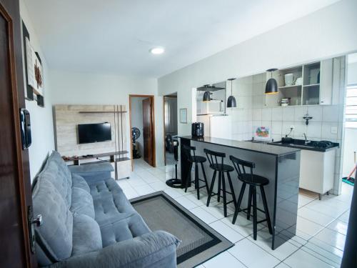 2 bedrooms, 5 beds