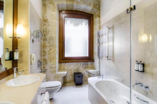 NH Salamanca Puerta de la Catedral - image 4