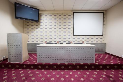 Bukovyna Hotel - image 5