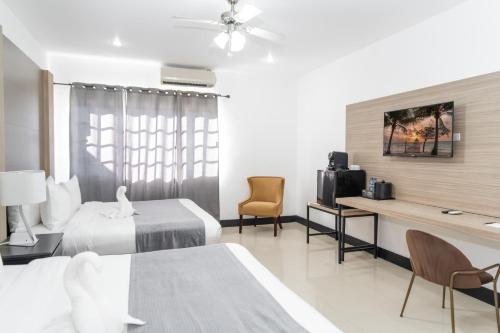Pickwick Park View Hotel - image 5