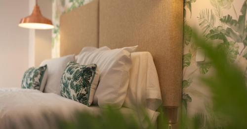 Suites You Zinc - image 8