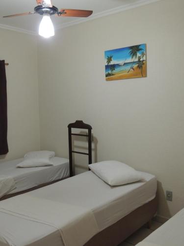 Double or Twin Room with Shared Bathroom image 6